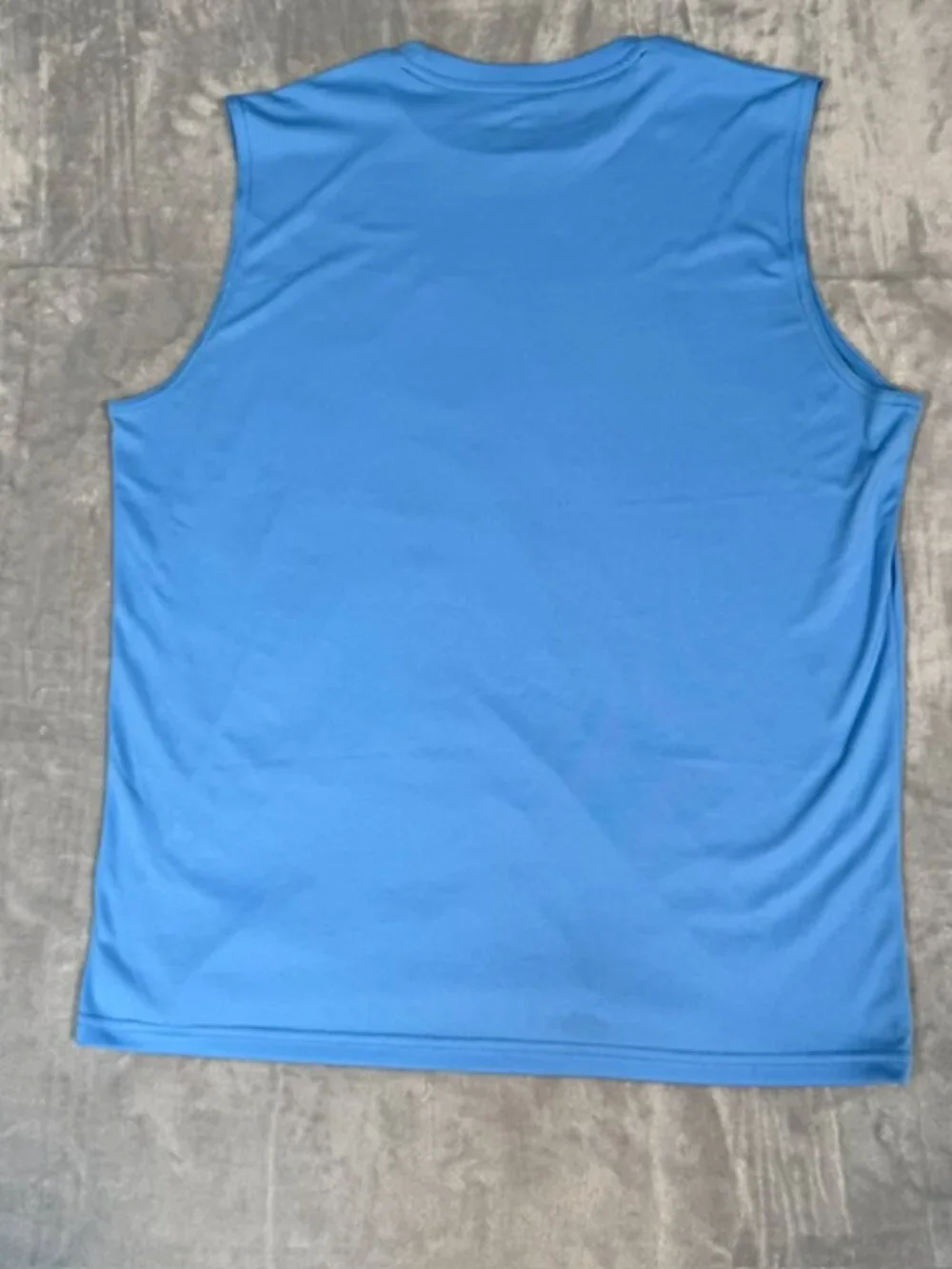 Nike essential hydroguard